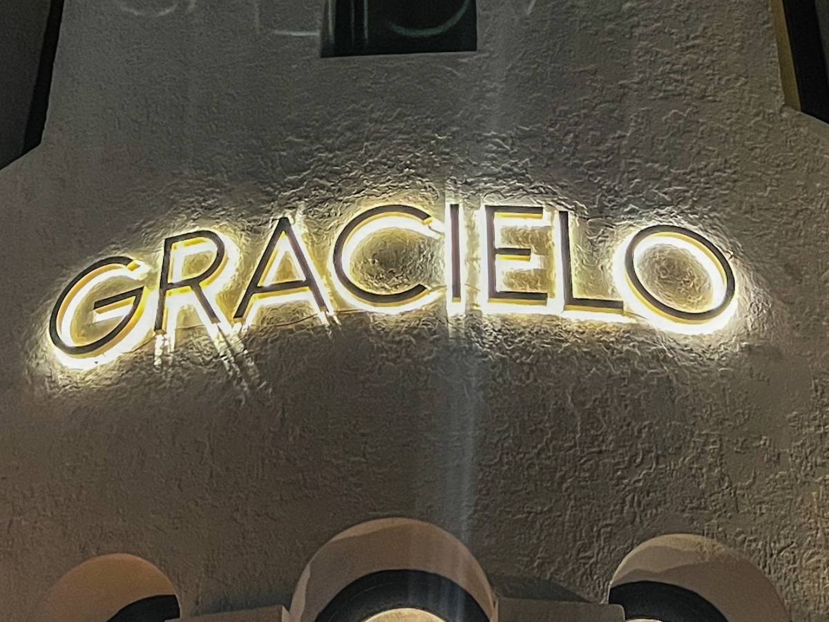 Gracielo Bar